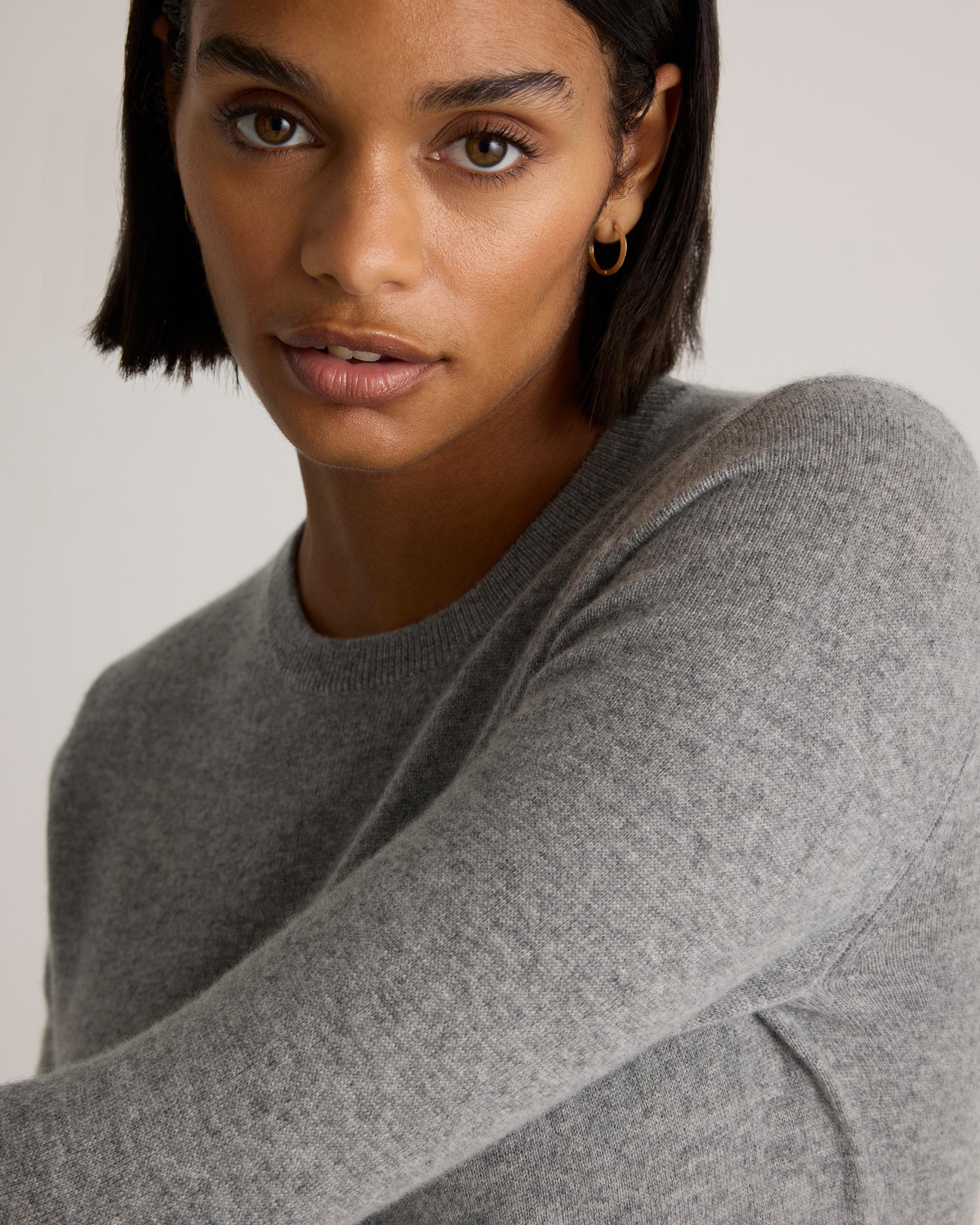 Quince | Women's Mongolian Cashmere Crewneck Sweater Product Image