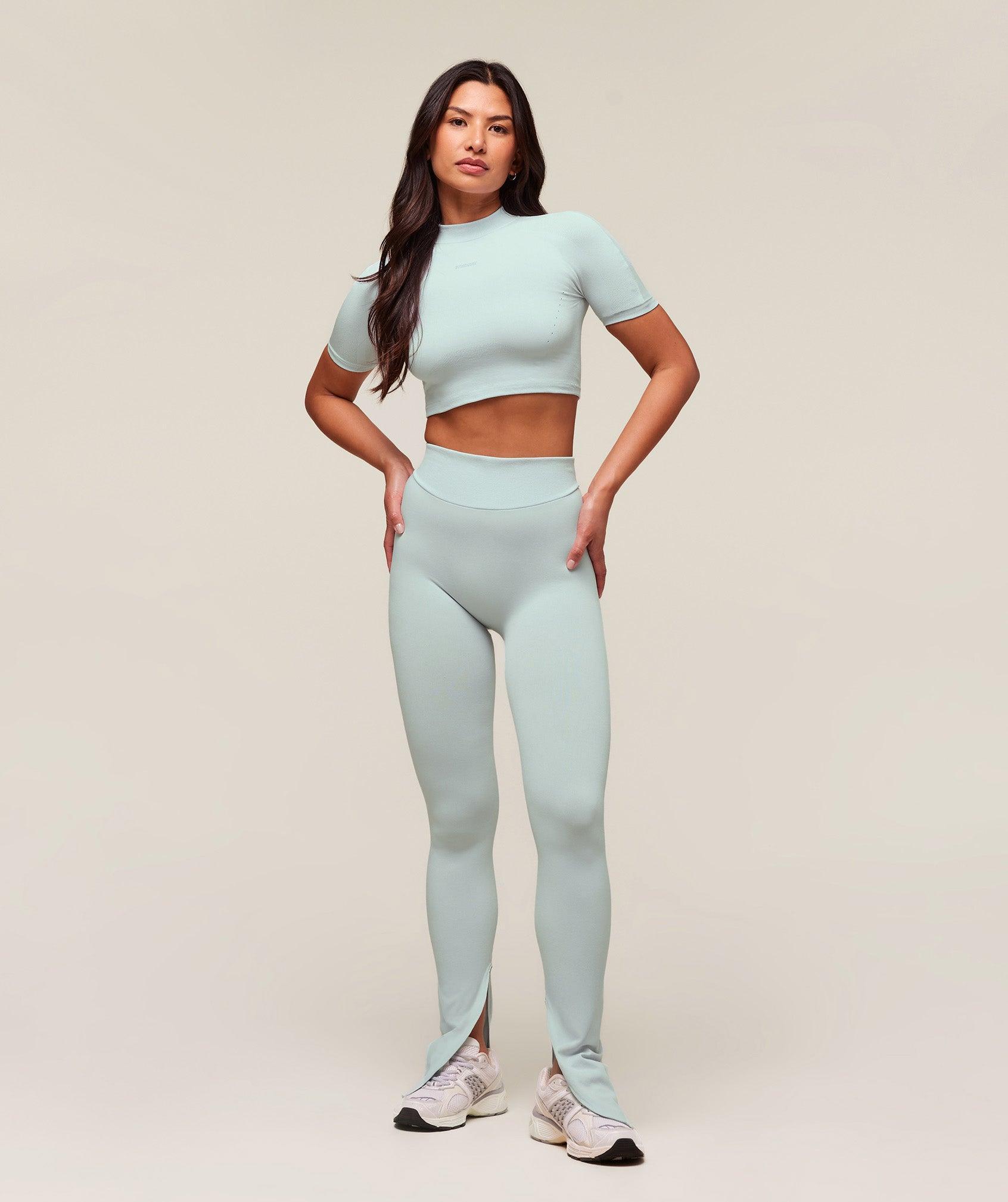 Gymshark everywear Warp Knit Flare Leggings - Frost Blue Female Product Image