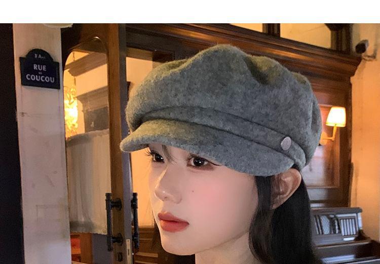 Metal Disc Newsboy Cap Product Image