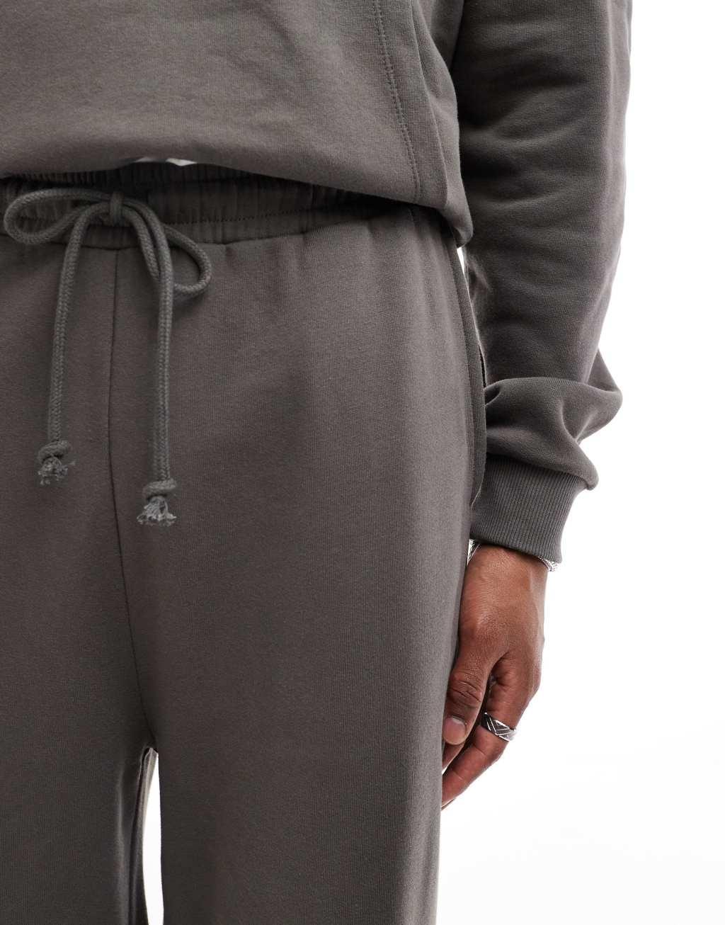 ASOS DESIGN oversized balloon sweatpants in khaki Product Image