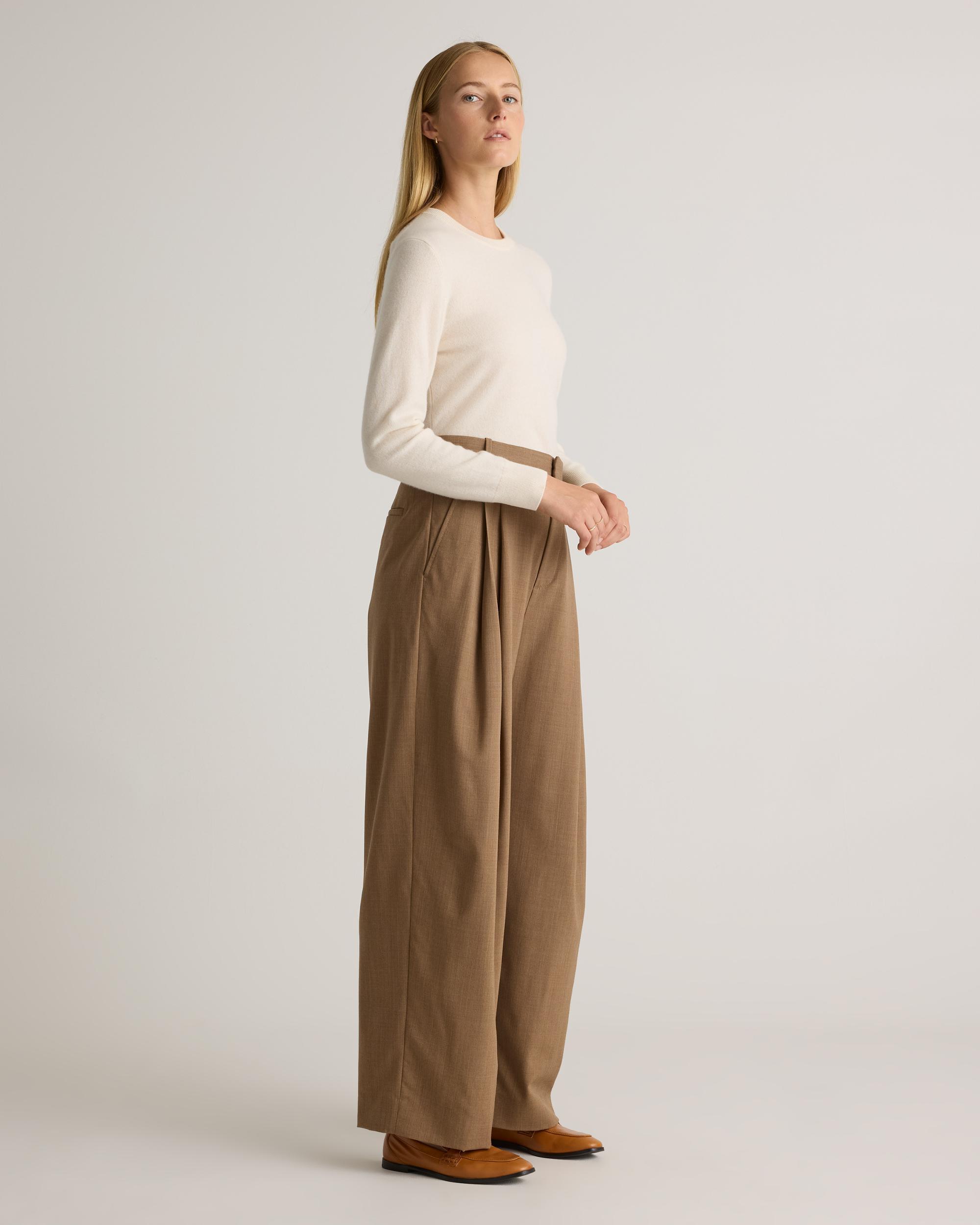 Women's Quince | The Classic Cashmere Crew | 100% Grade A Mongolian Cashmere - Size XS Product Image