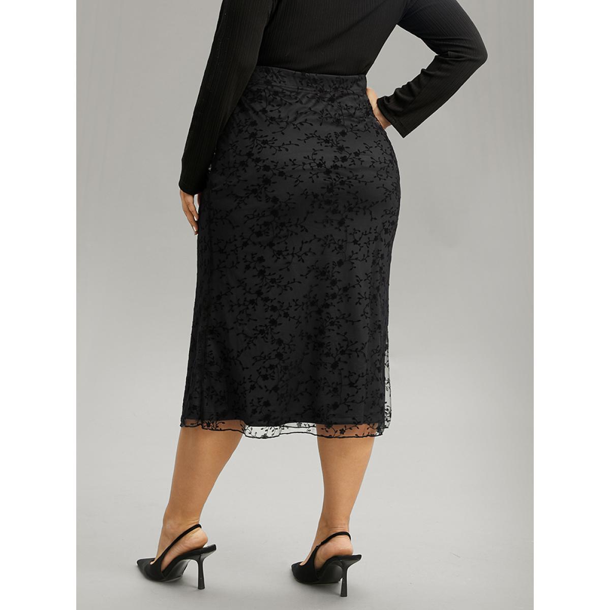 Plus Size Silhouette Floral Print Flocking Elastic Waist Skirt Women Black Elegant Velvet Bodycon Low stretch Dailywear Skirts BloomChic 18-20/2X Product Image