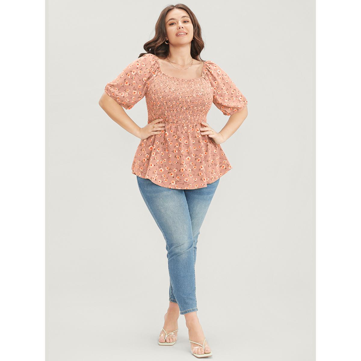 Plus Size DustyPink Ditsy Floral Square Neck Lantern Sleeve Shirred Blouse Women Elegant Short sleeve Square Neck Dailywear Blouses BloomChic 14-16/1X Product Image