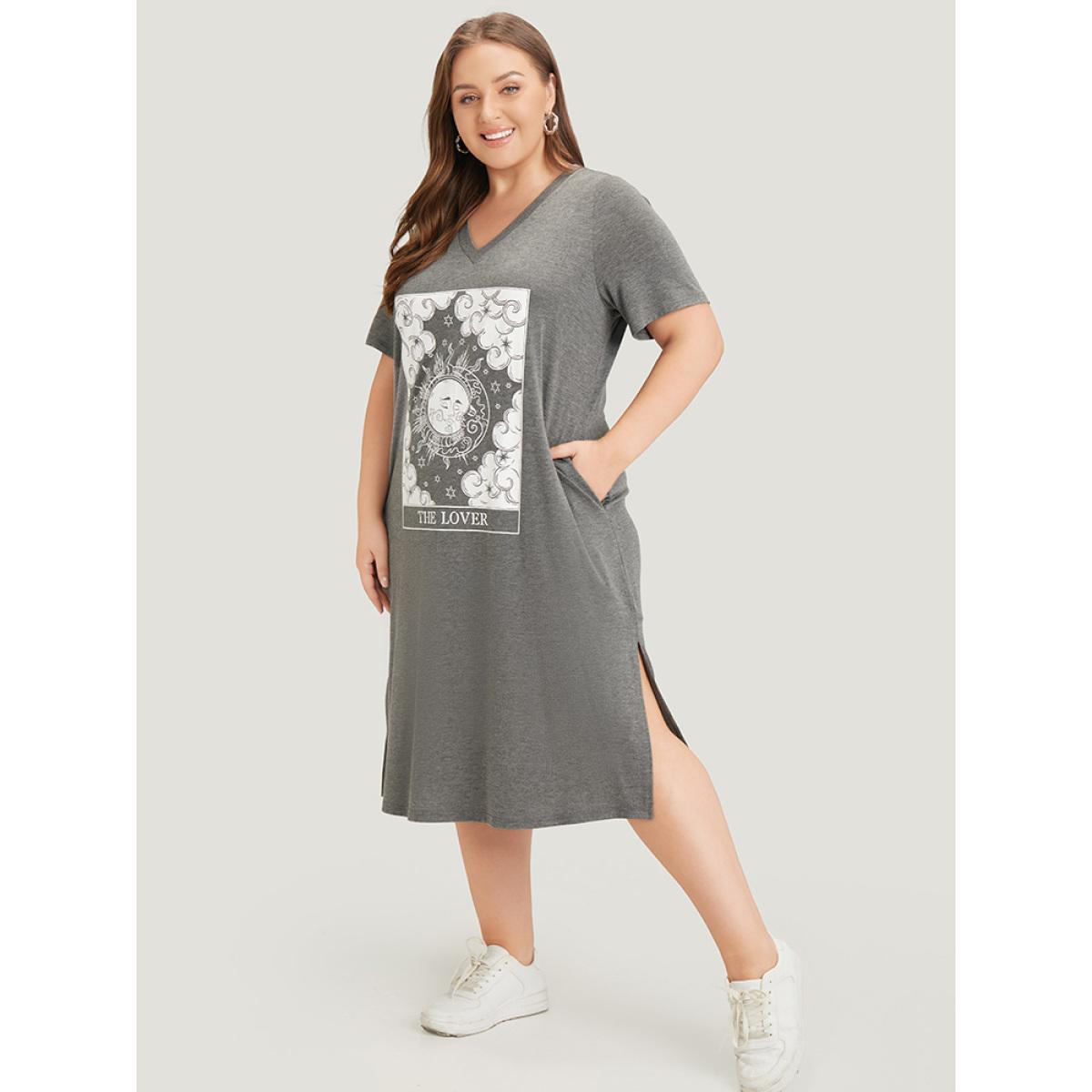 Plus Size Horoscope Print Pocket Split Dress Gray Women Casual Pocket Curvy Midi Dress BloomChic 30/6X Product Image