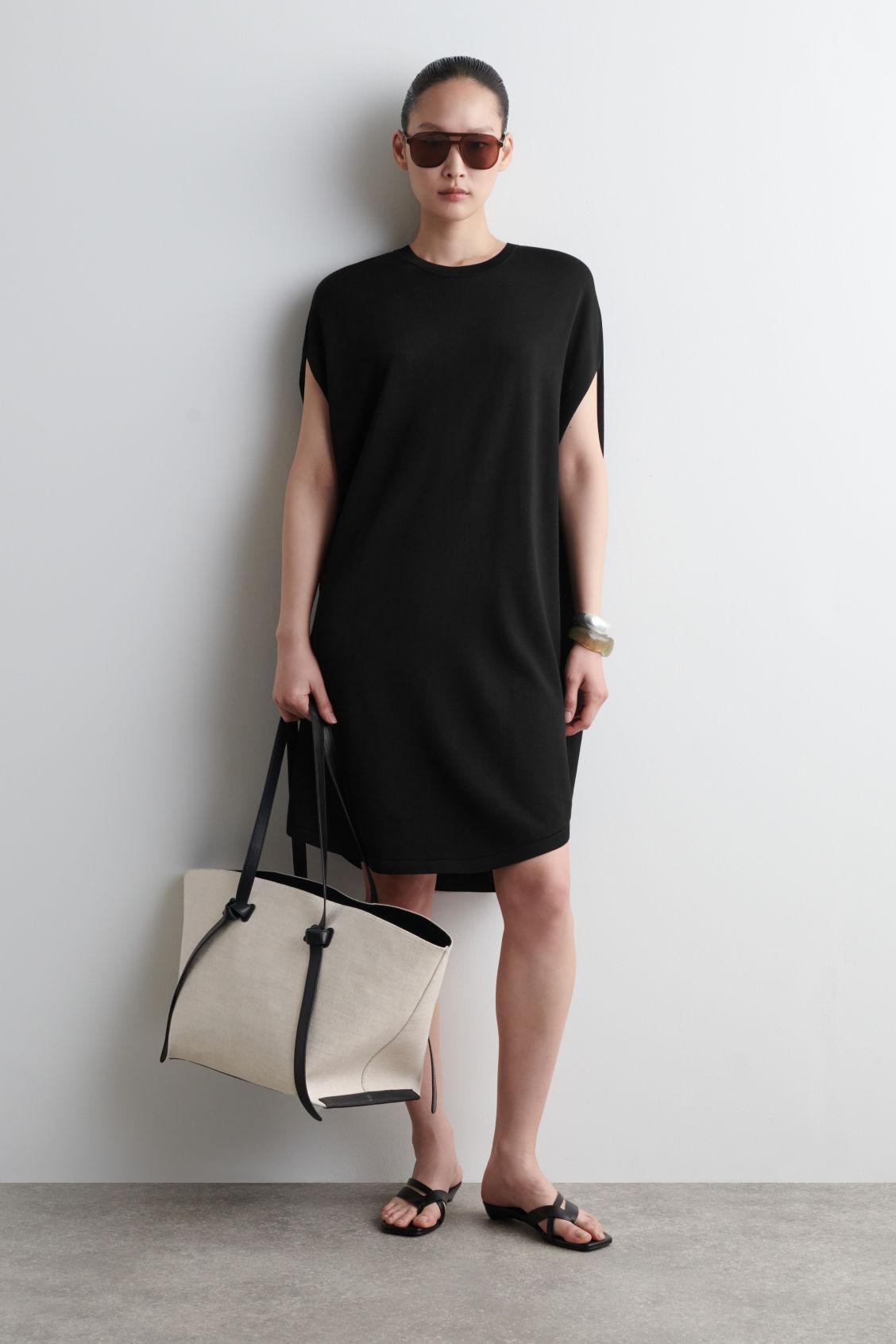CIRCLE-CUT KNITTED MINI DRESS Product Image