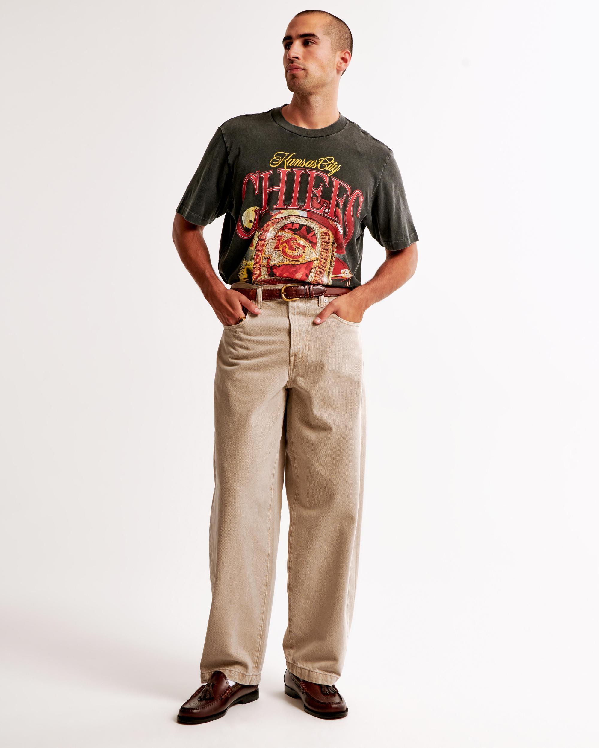 Kansas City Chiefs Vintage-Inspired Graphic Tee Product Image