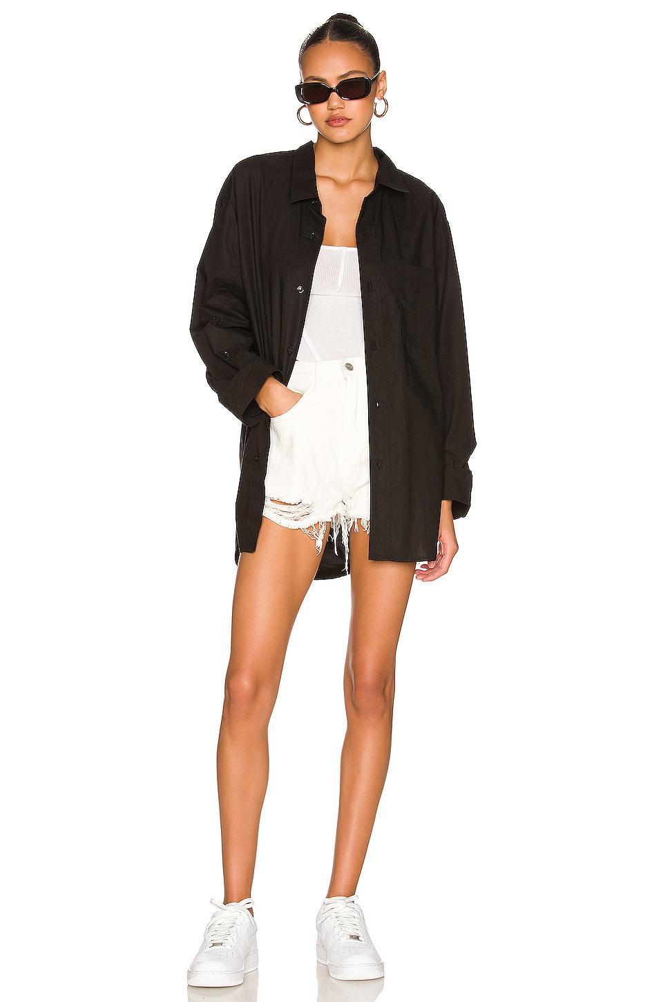 Simi Distressed Denim Short superdown Product Image