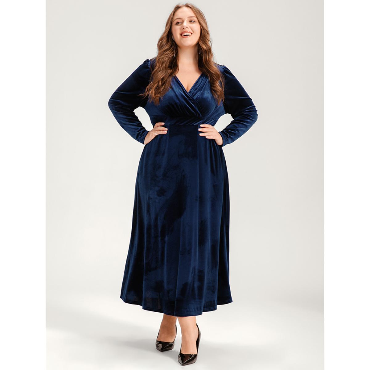 Plus Size Solid Pocket Surplice Neck Velvet Maxi Dress DarkBlue Women Party Pocket V-neck Long Sleeve Curvy Long Dress BloomChic 28/5X Product Image