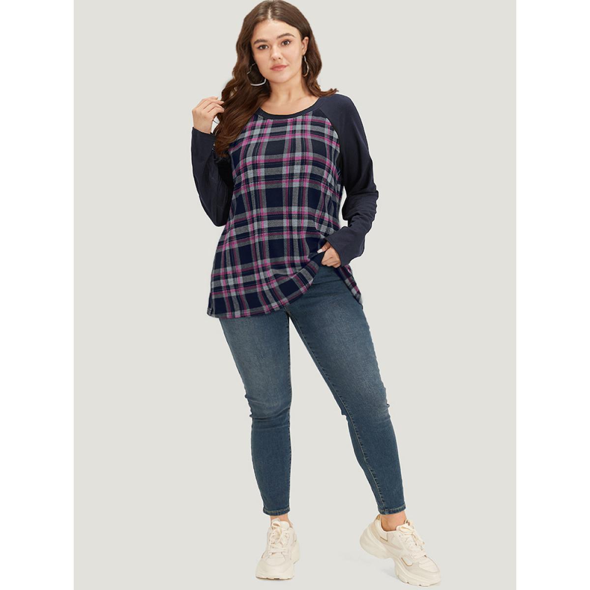 Plus Size Plaid Raglan Sleeve Crew Neck T-shirt Red Women Casual Patchwork Plaid Round Neck Dailywear T-shirts BloomChic 10/M Product Image