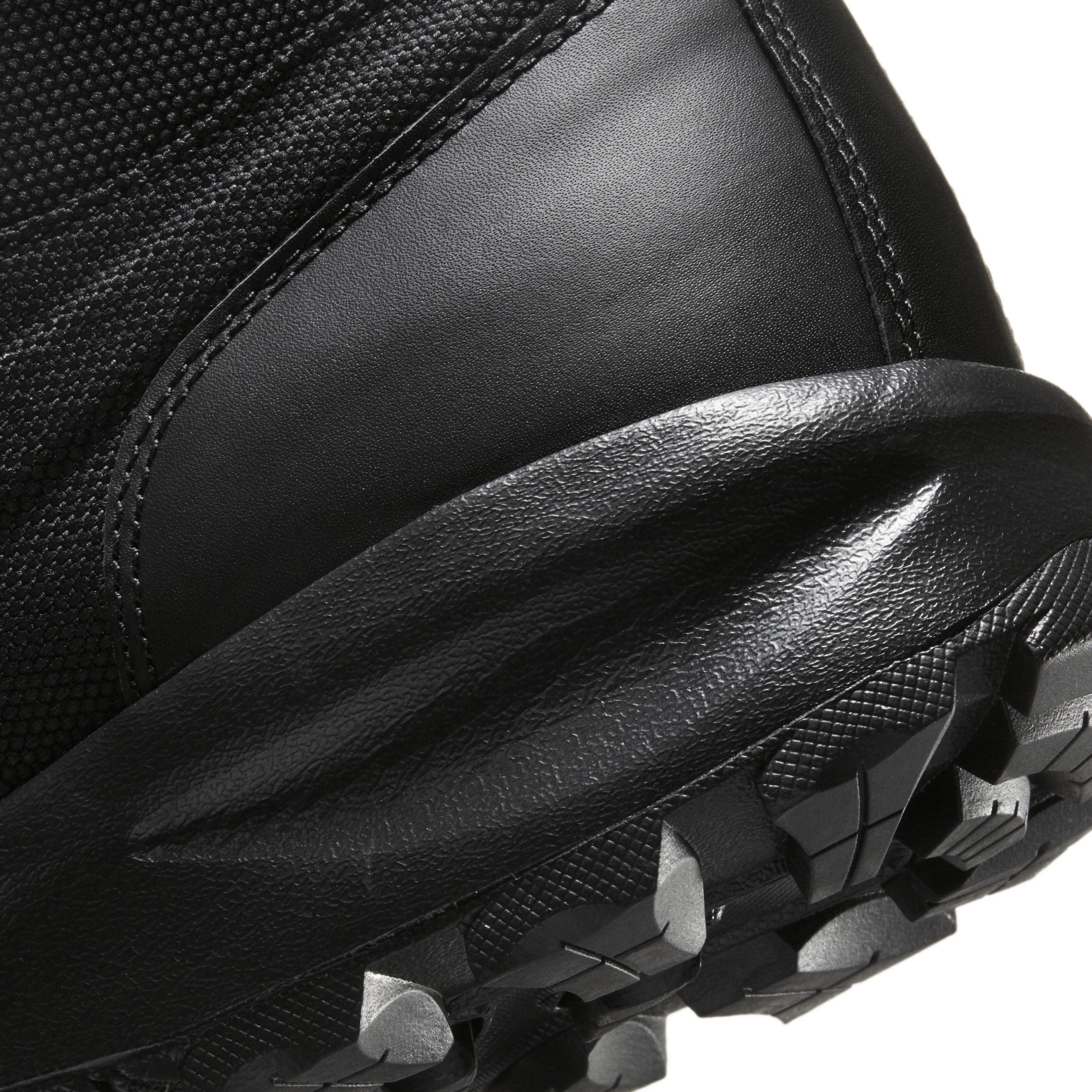 Nike Men's Manoa Boots Product Image