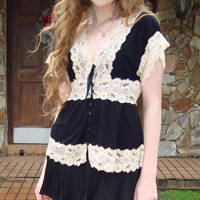 Short-Sleeve V-Neck Lace Trim Button-Up Blouse Product Image