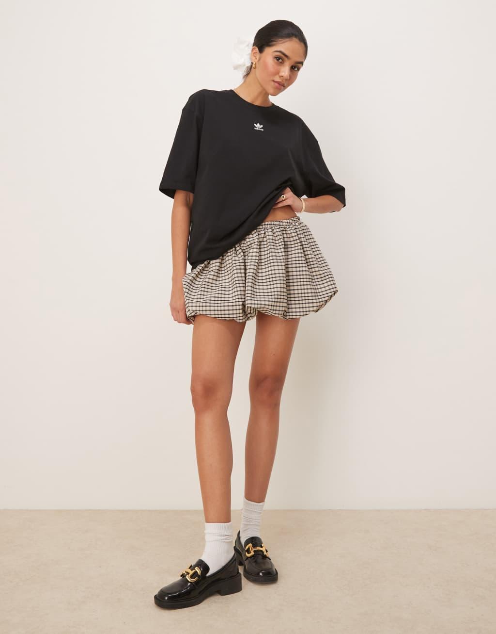 adidas Originals Essentials boyfriend T-shirt in black Product Image