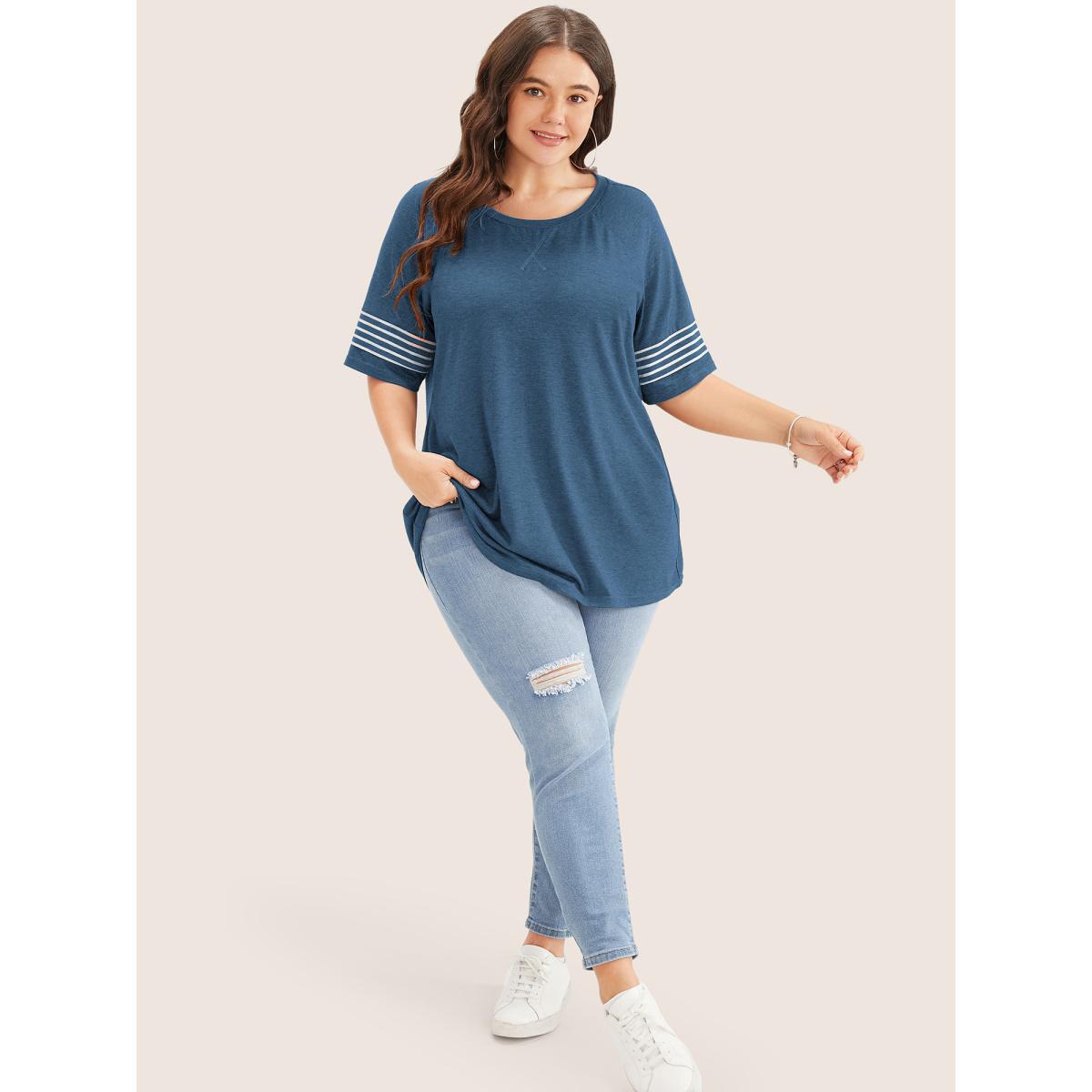 Plus Size Striped Contrast Raglan Sleeve Crew Neck T-shirt Blue Women Casual Plain Everyday T-shirts BloomChic 18-20/2X Product Image