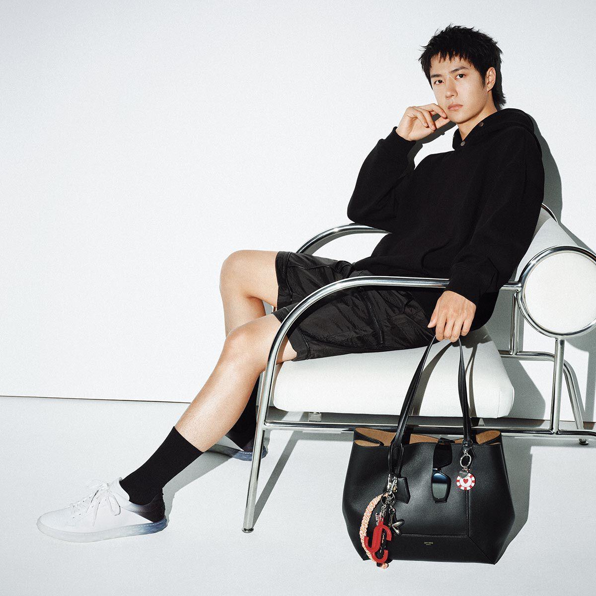 Diamond Tote M Product Image