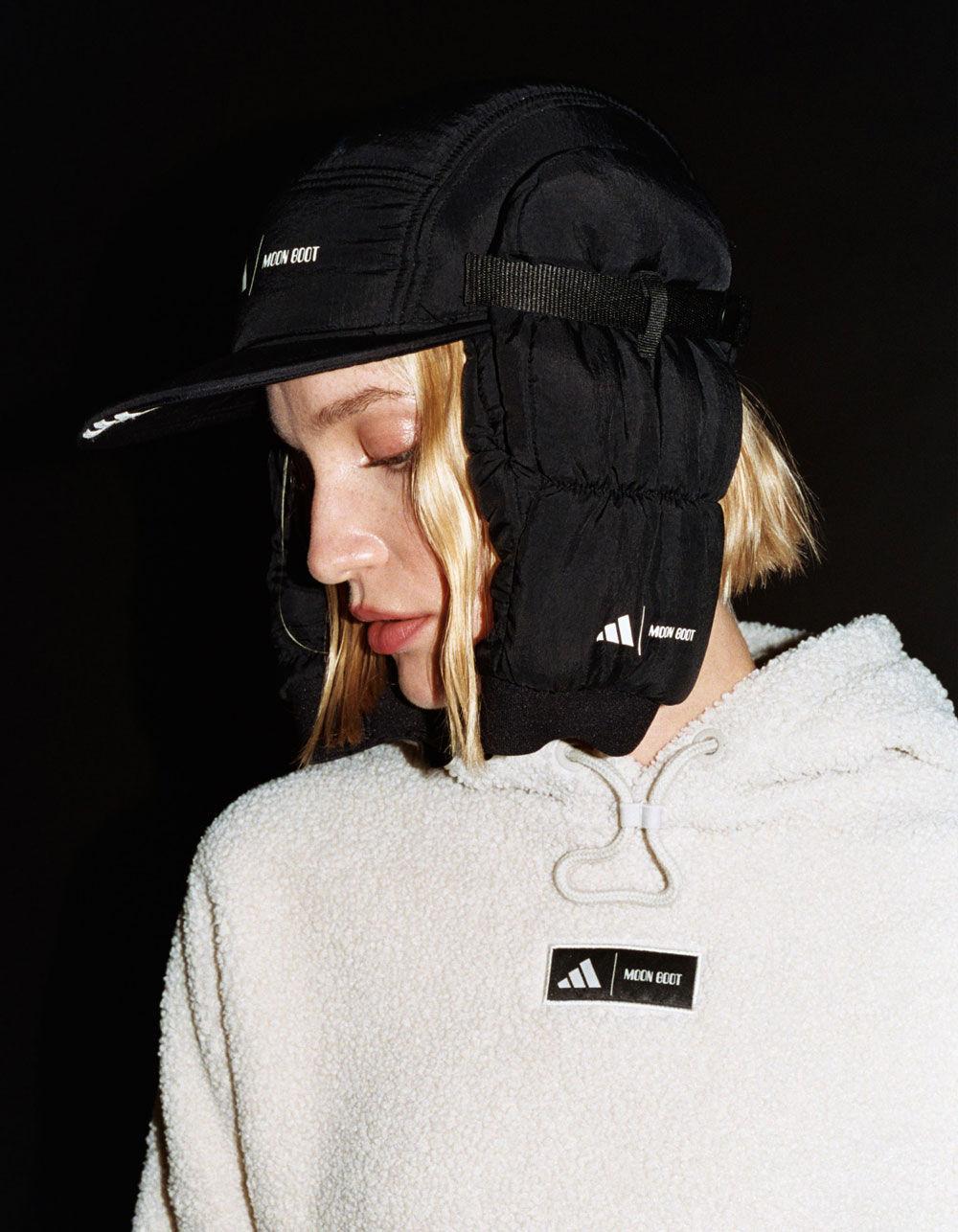 ADIDAS x MOON BOOT Cropped Womens Hoodie - CREAM Product Image