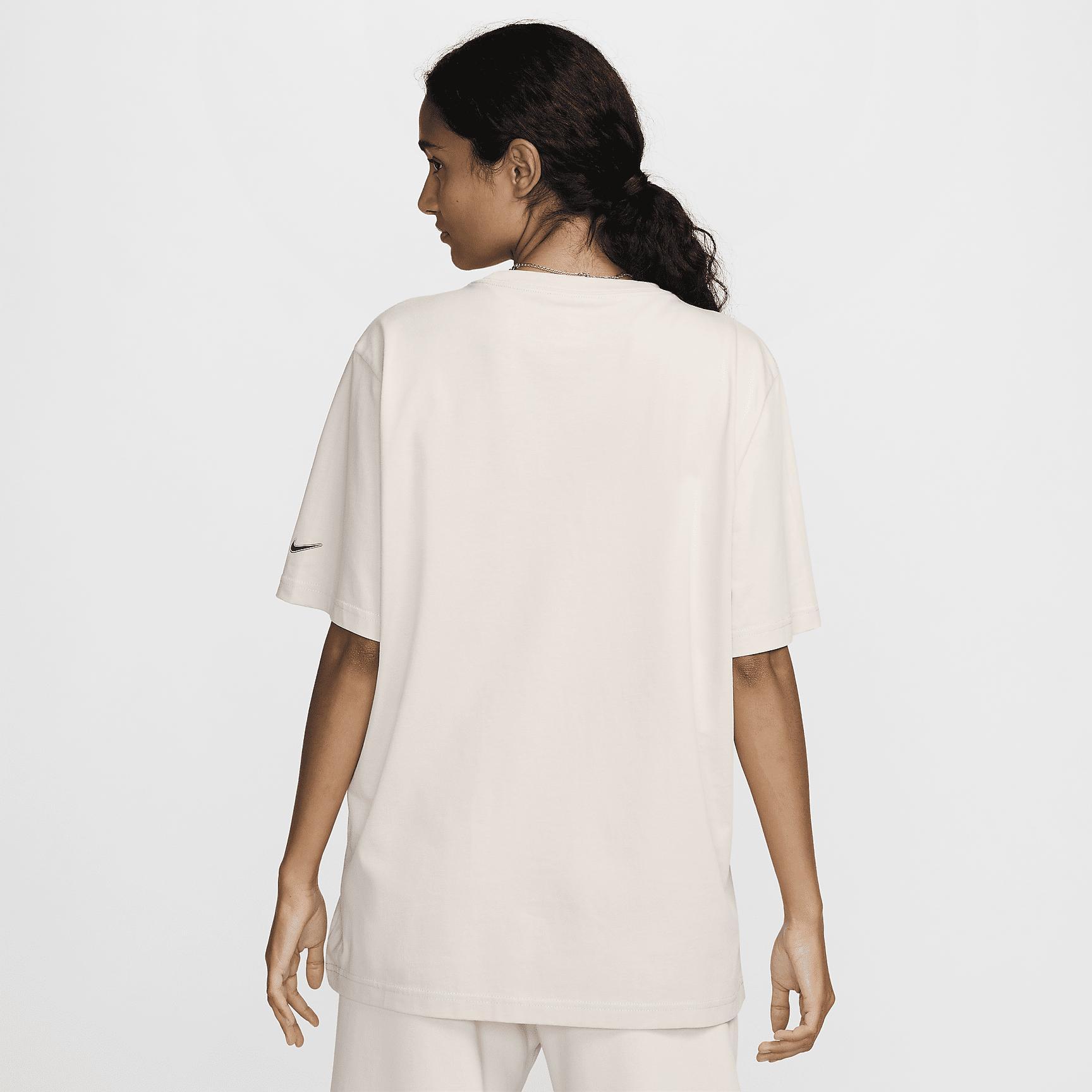 Nike Sportswear Women's Loose Short-Sleeve Graphic T-Shirt Product Image