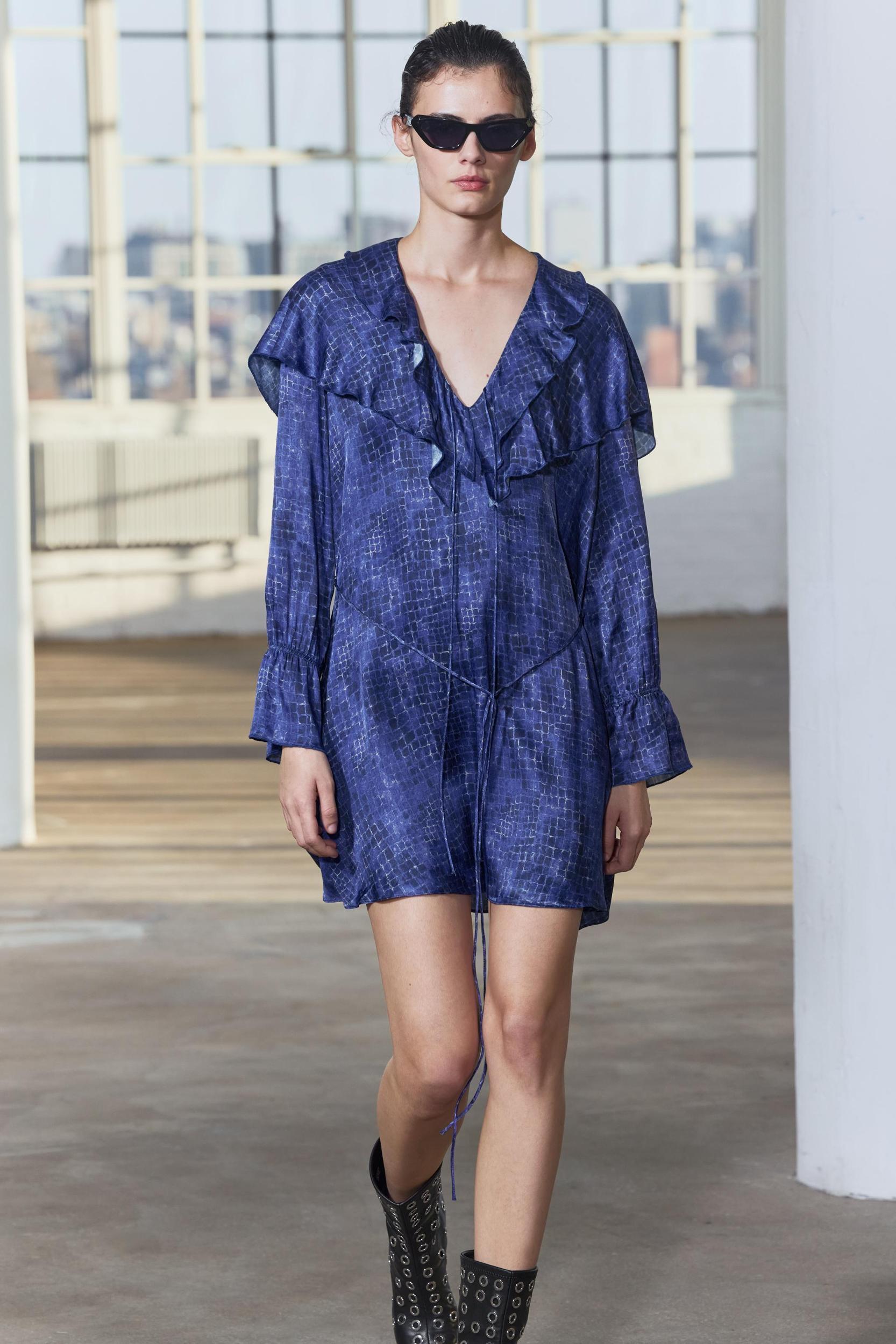SHORT RUFFLE DRESS ZW COLLECTION Product Image