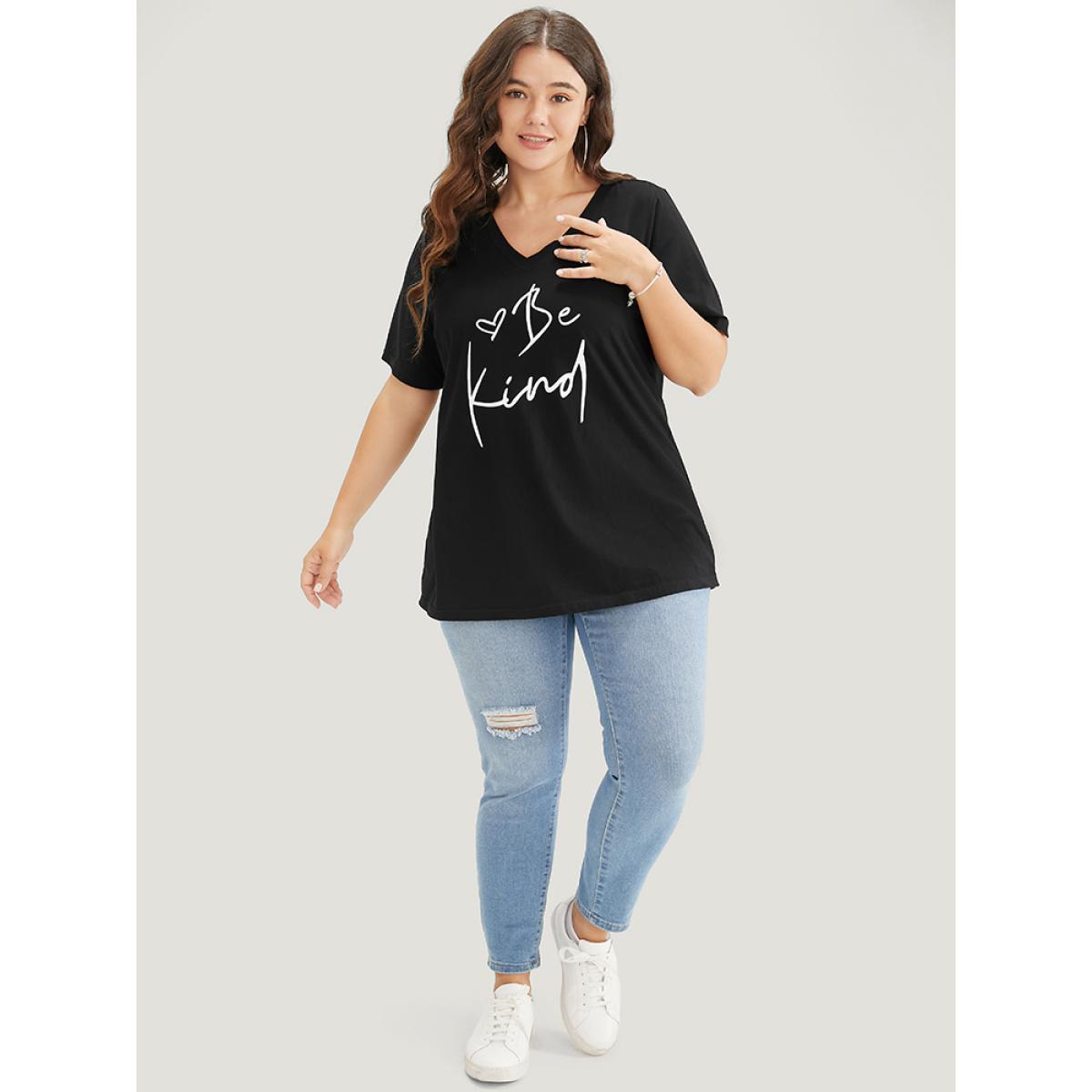 Plus Size Letter & Heart Print V Neck T-shirt Black Women Casual Letter Dailywear T-shirts BloomChic 18-20/2X Product Image