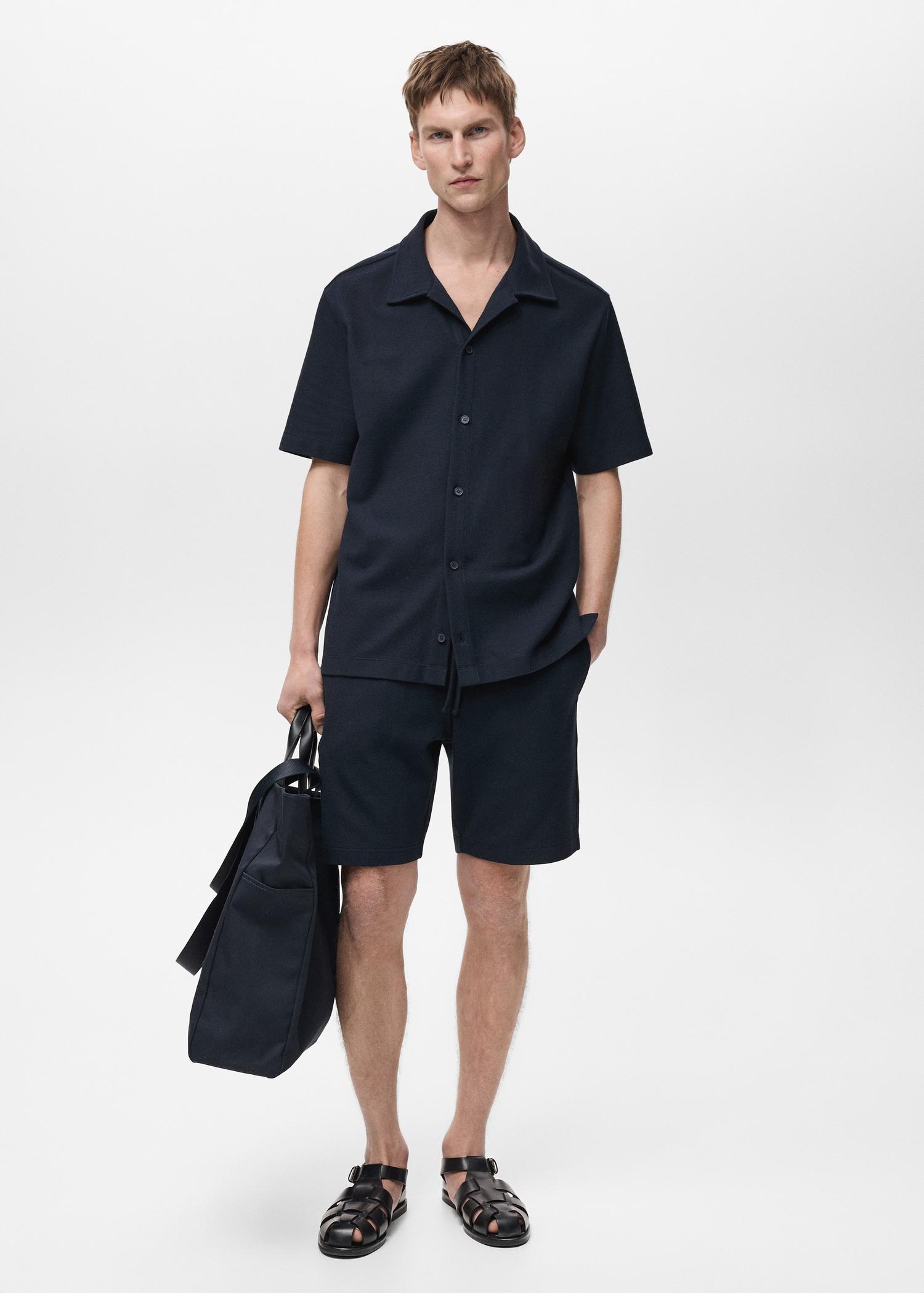 Structured knitted shirt - Men | MANGO USA Product Image