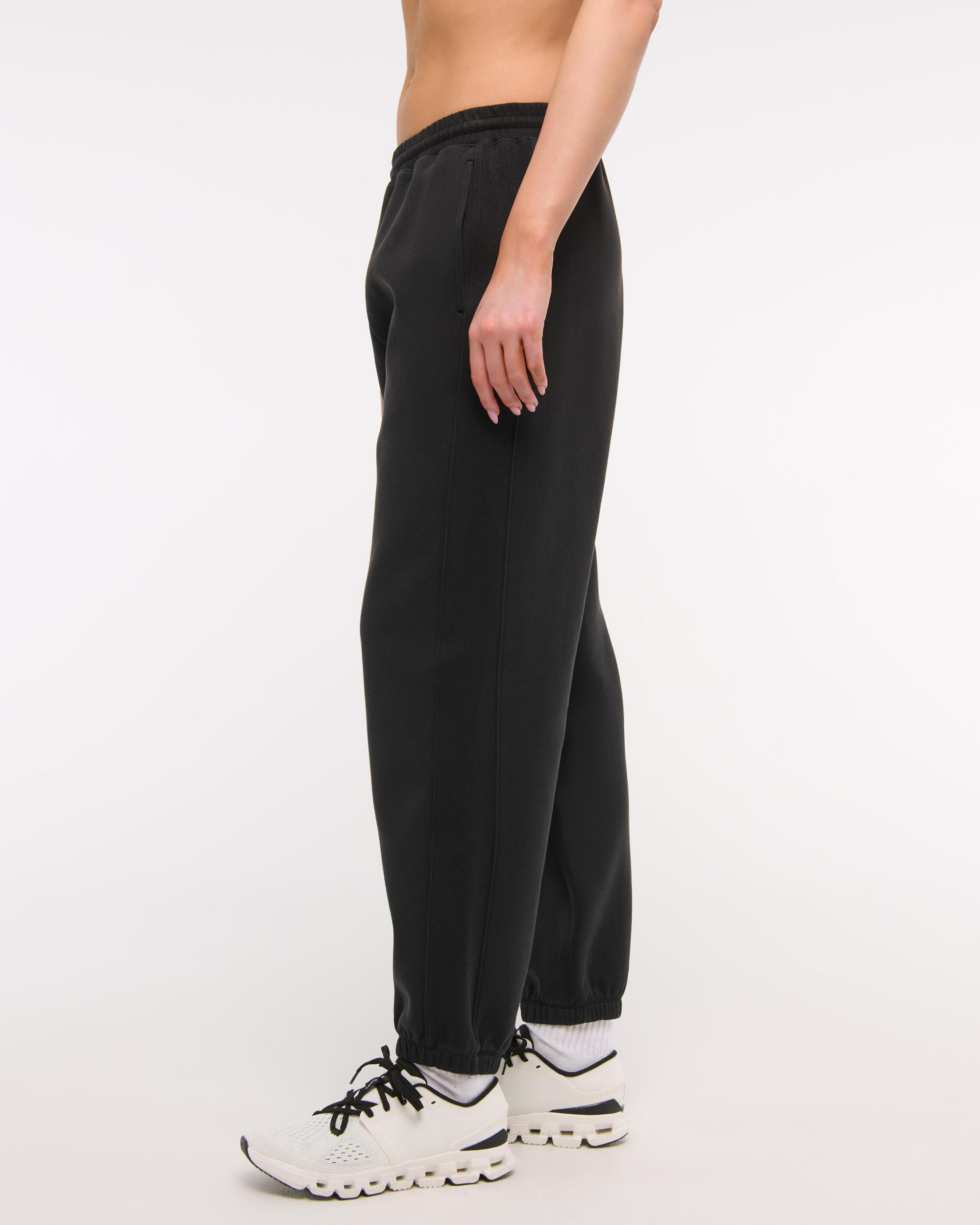 YPB neoKNIT MAX Mid Rise Cinched Pant Product Image