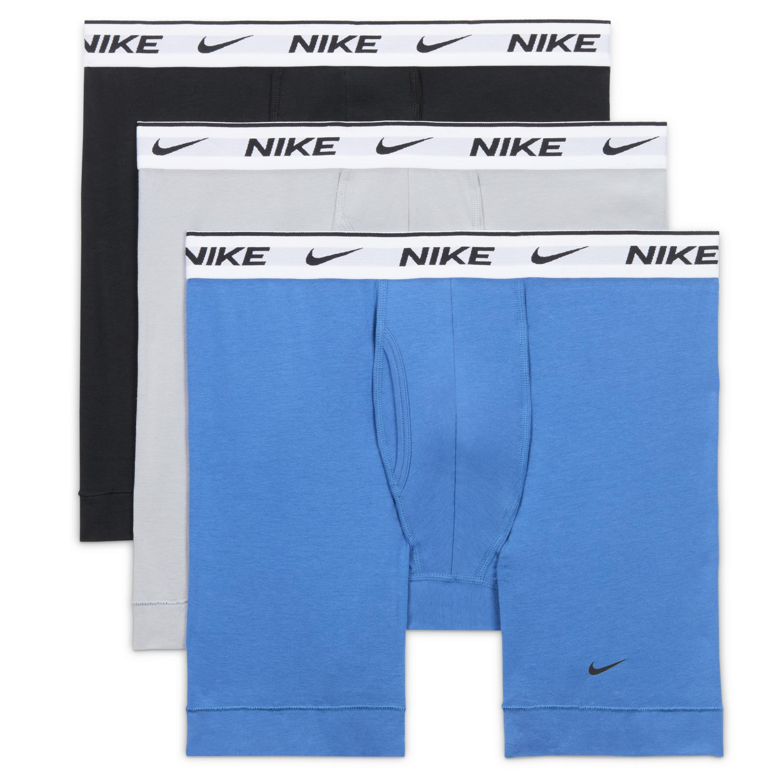 Nike Dri-FIT Essential Cotton Stretch Men's Boxer Briefs (3-Pack) Product Image