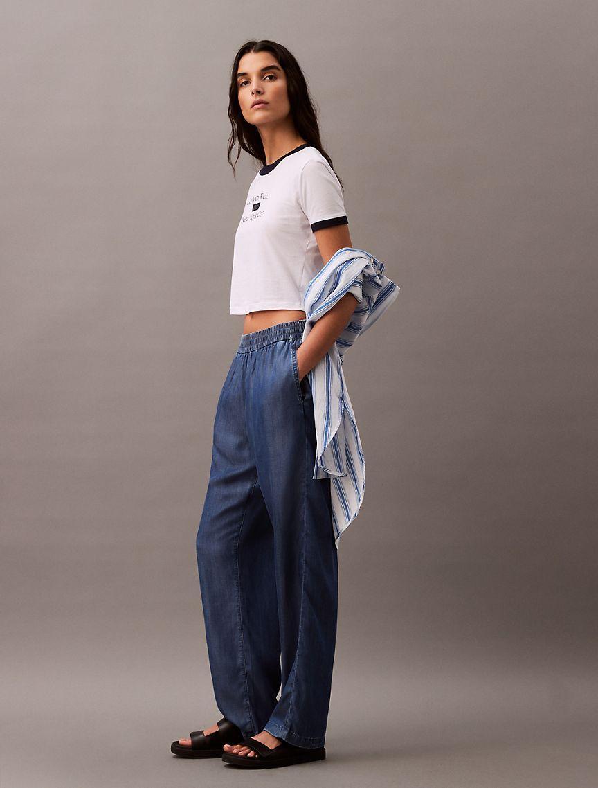 Logo Graphic Cropped Classic T-Shirt Product Image