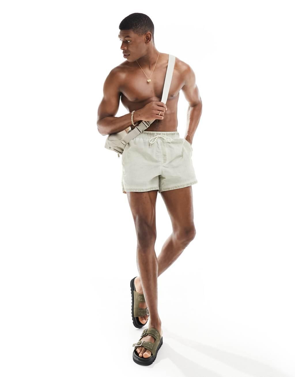 ASOS DESIGN swim shorts Product Image