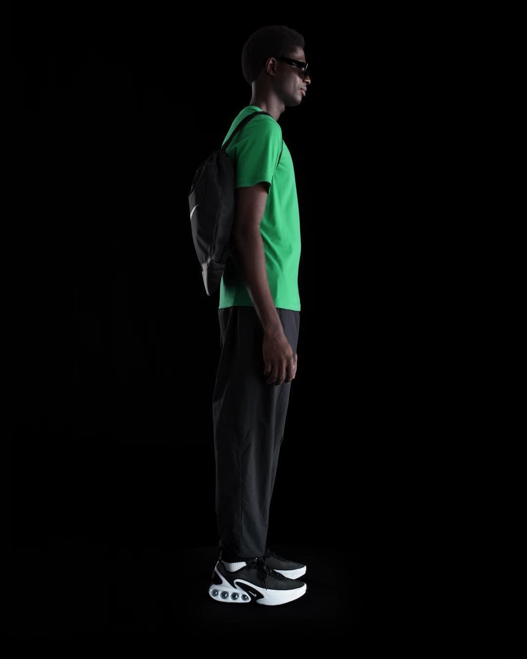 Nike Sportswear Club Men's T-Shirt Product Image