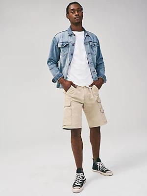 Wrangler® Men's Five Star Premium Stacked Cargo Short in Pewter Product Image