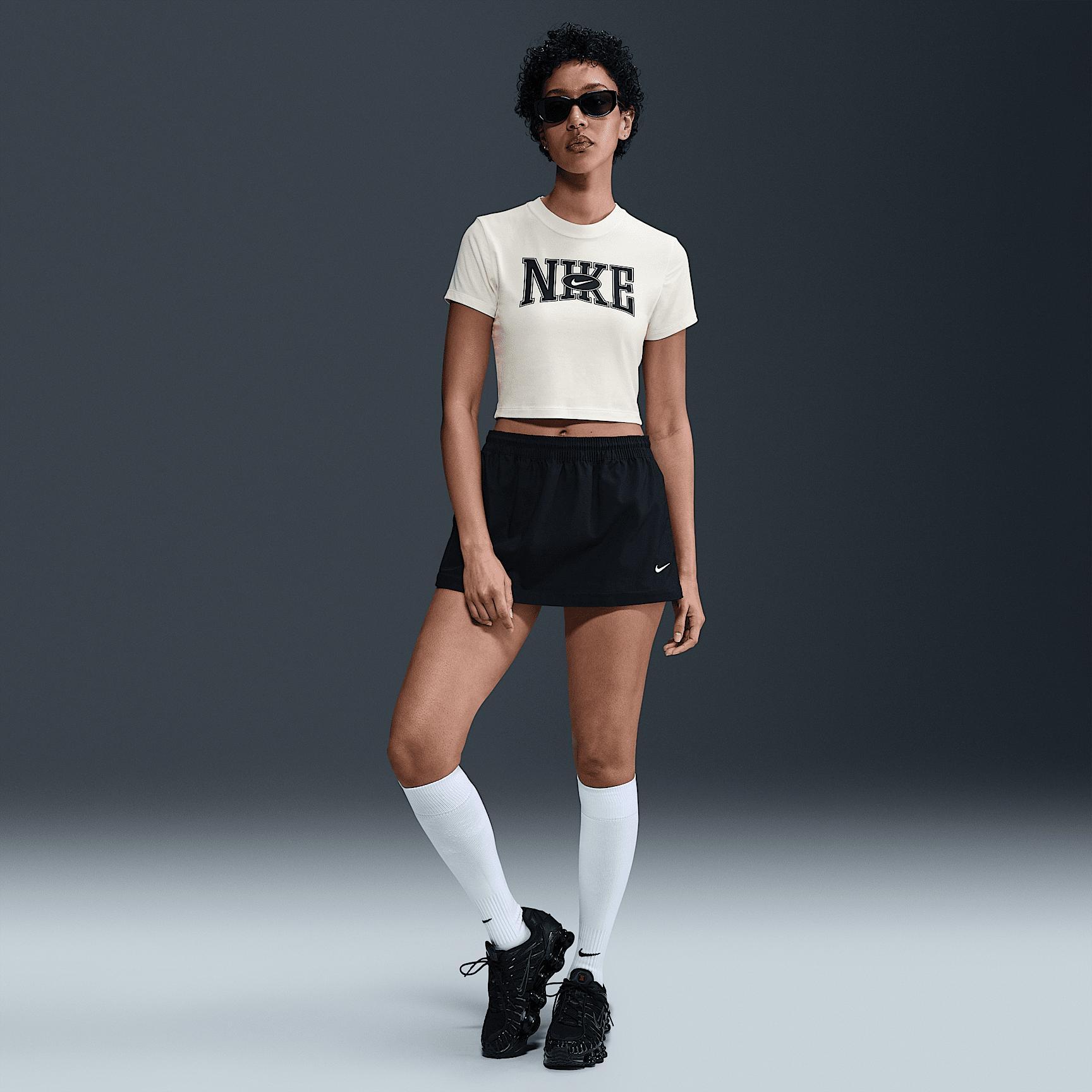 Nike Sportswear Women's Slim Cropped T-Shirt Product Image