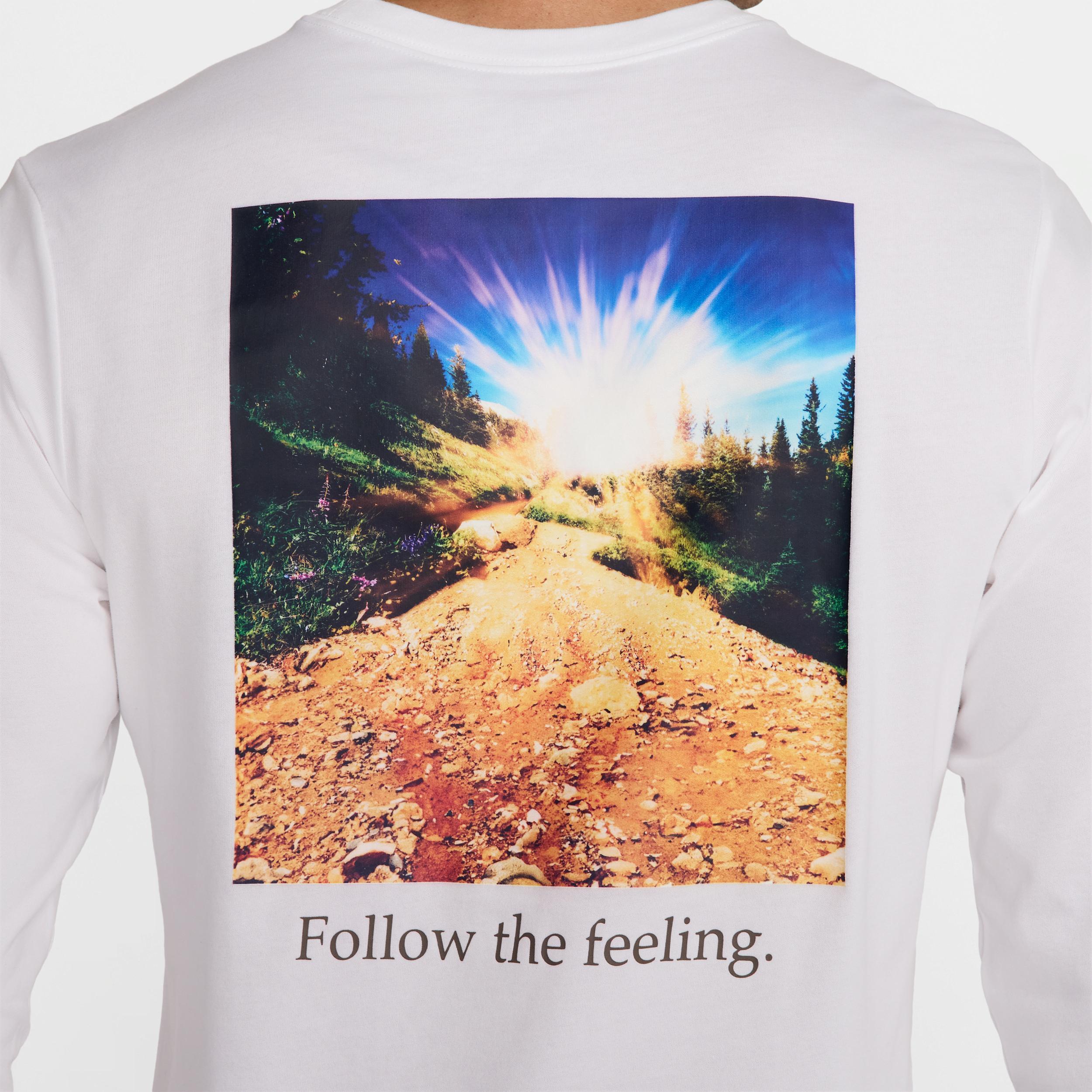 Nike Men's Trail Dri-FIT Long-Sleeve Running T-Shirt Product Image