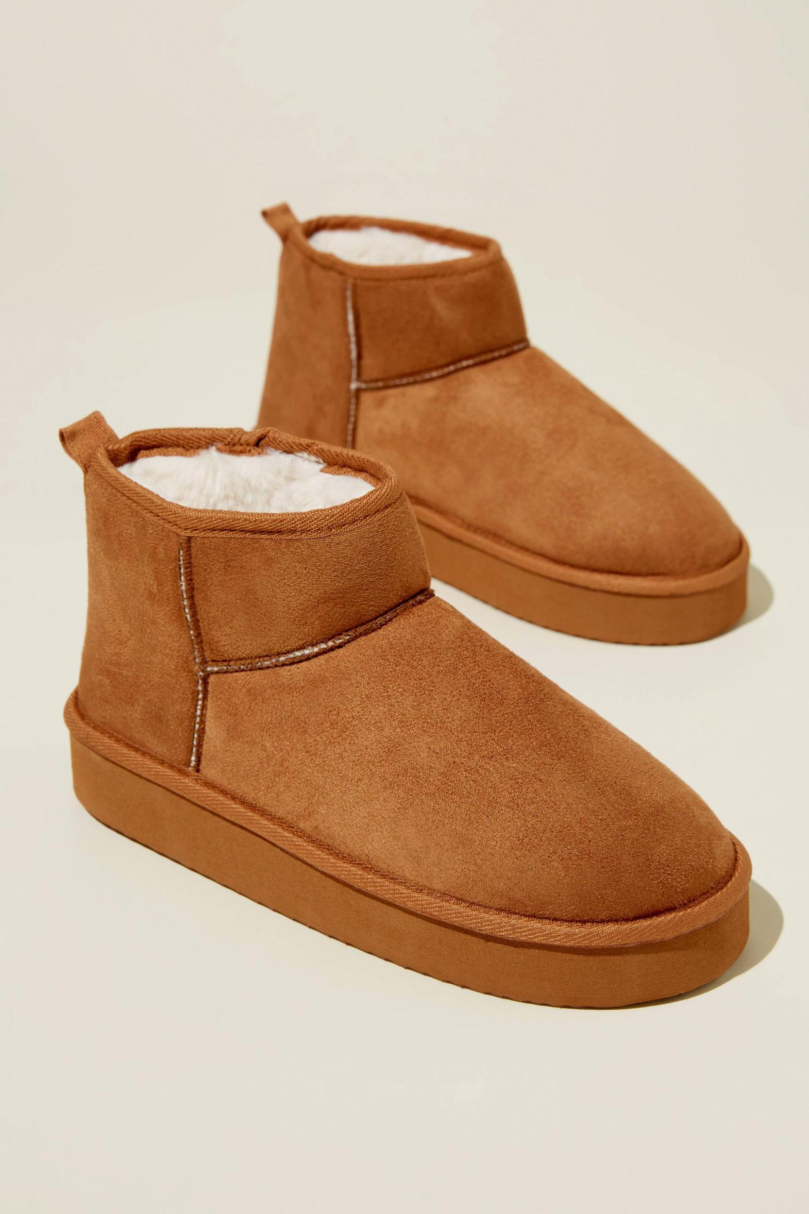 Platform Home Boot Product Image
