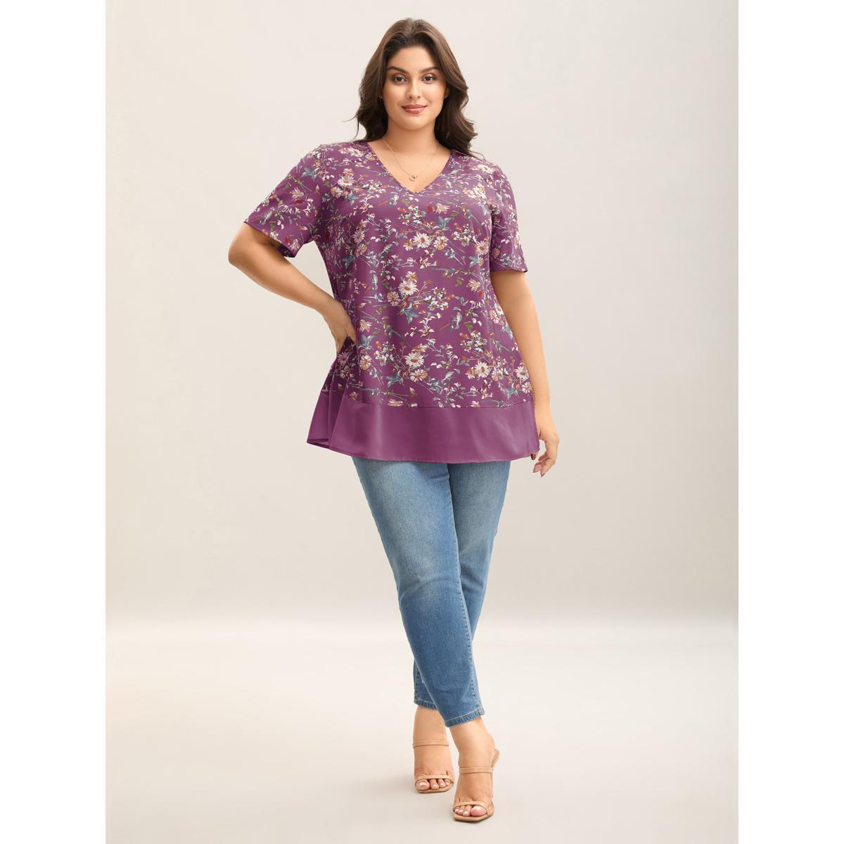Plus Size Deeppurplered Garden Print Spliced V-Neck Blouse Women Elegant Short sleeve V-neck Everyday Blouses BloomChic 30/6X Product Image