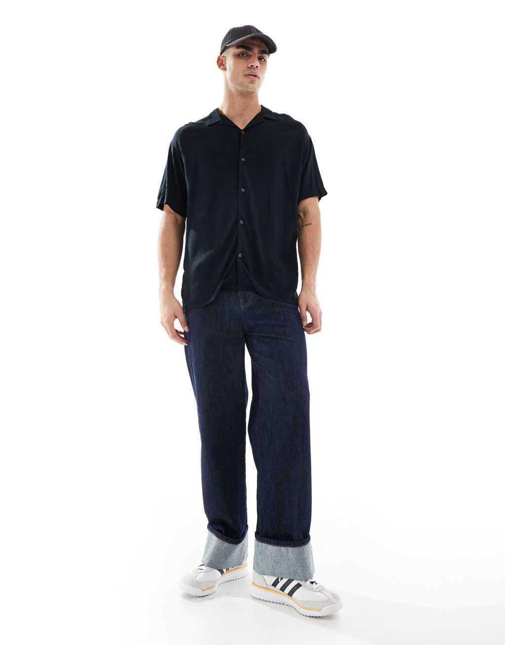 Jack & Jones revere collar short sleeve shirt in black Product Image