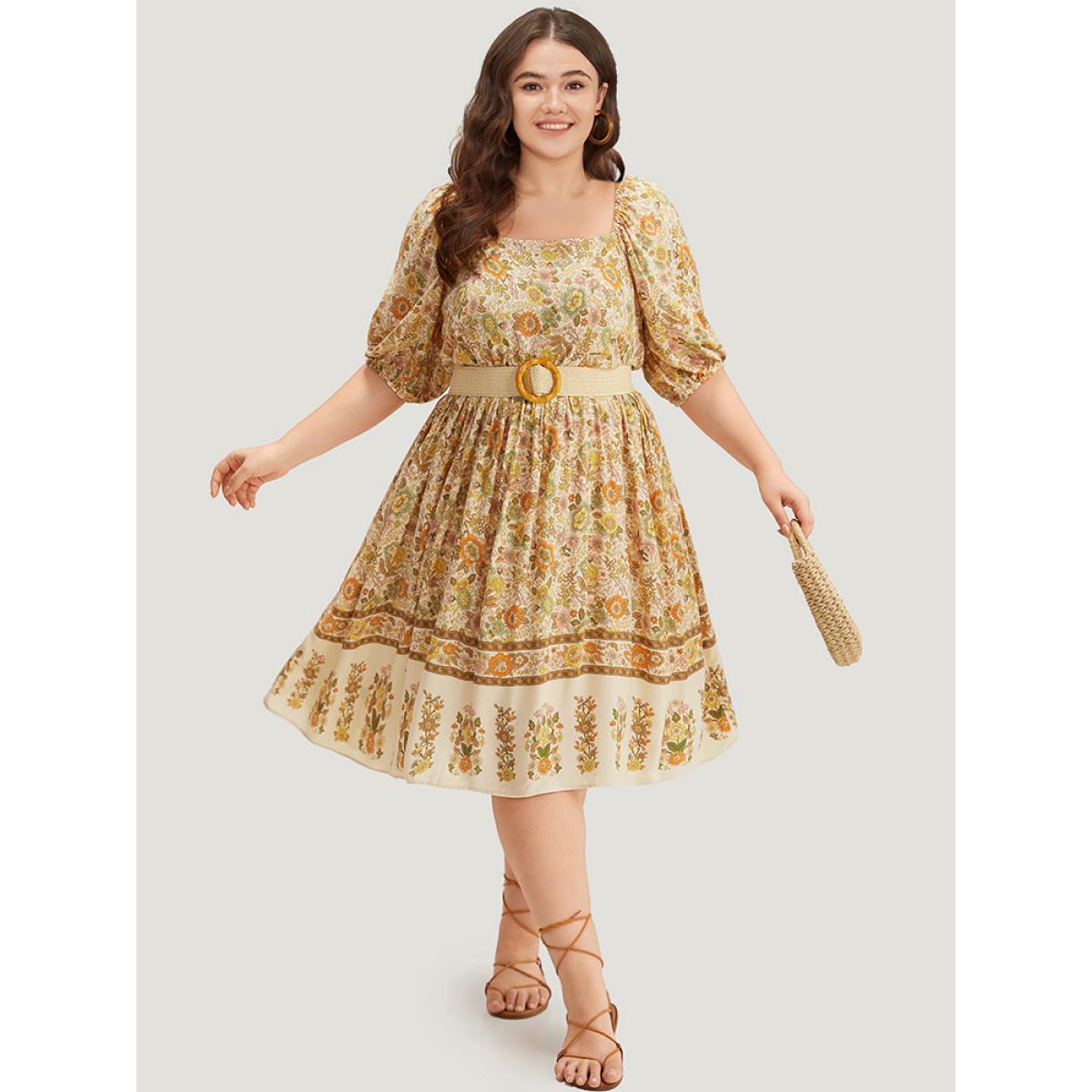 Plus Size Floral Print Pocket Square Neck Elastic Cuffs Dress Apricot Women Vacation Elastic cuffs Square Neck Short sleeve Curvy Midi Dress BloomChic 30/6X Product Image
