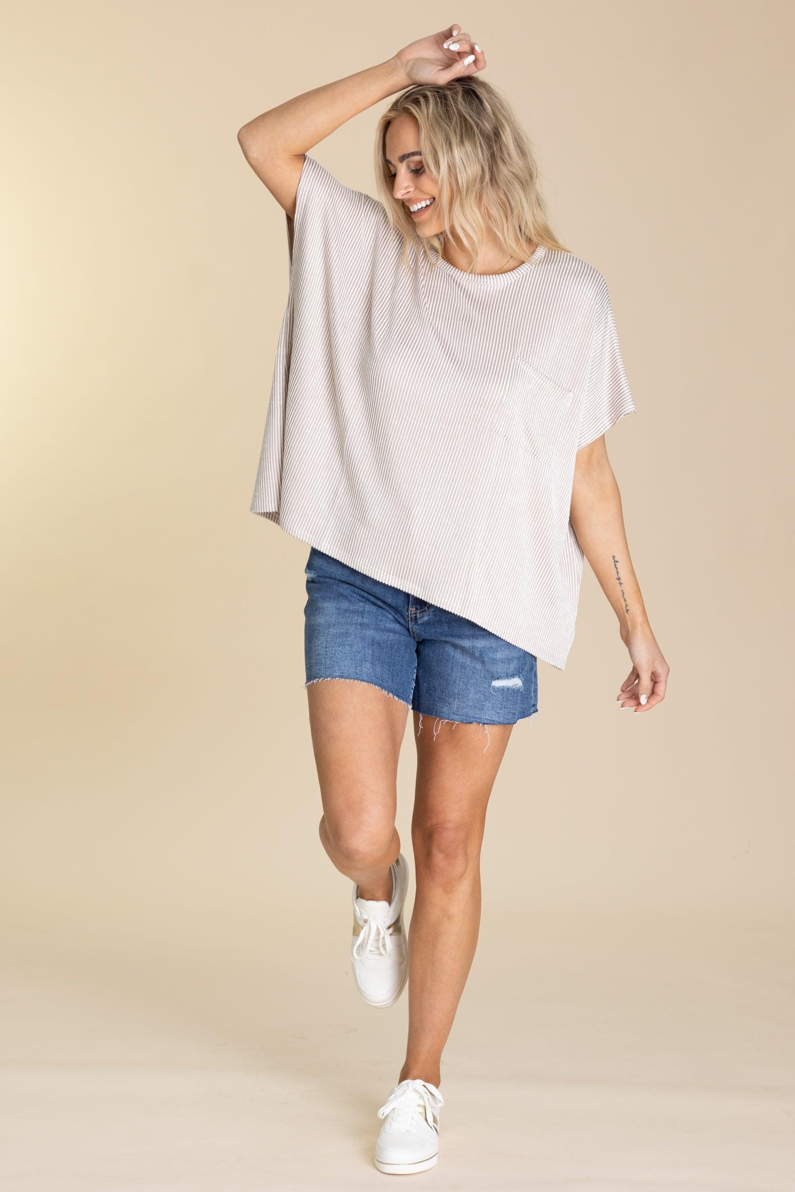 Ribbed Front Pocket Short Sleeve Knit Tops Product Image