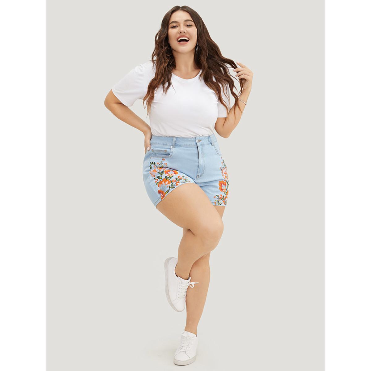 Plus Size High Rise Light Wash Floral Embroidered Denim Shorts Women LightBlue Embroidered No stretch Dailywear Pocket Vacation Denim Shorts BloomChic 10/M Product Image