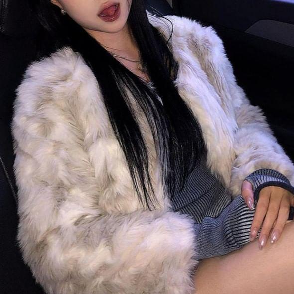 Crew Neck Plain Fluffy Open Front Crop Jacket Product Image