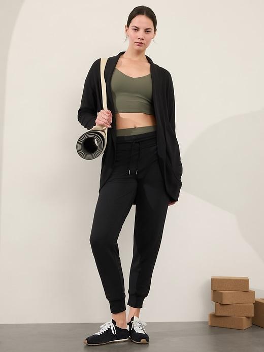 Presence Cocoon Wrap Product Image