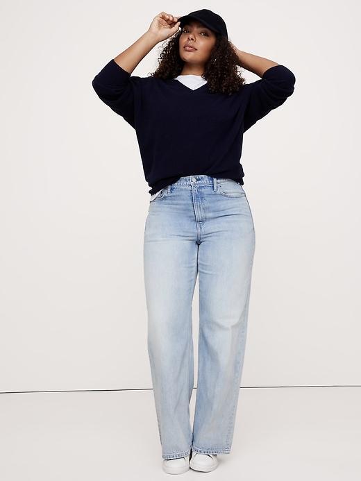 The Icon Classic Wide-Leg Jean Product Image