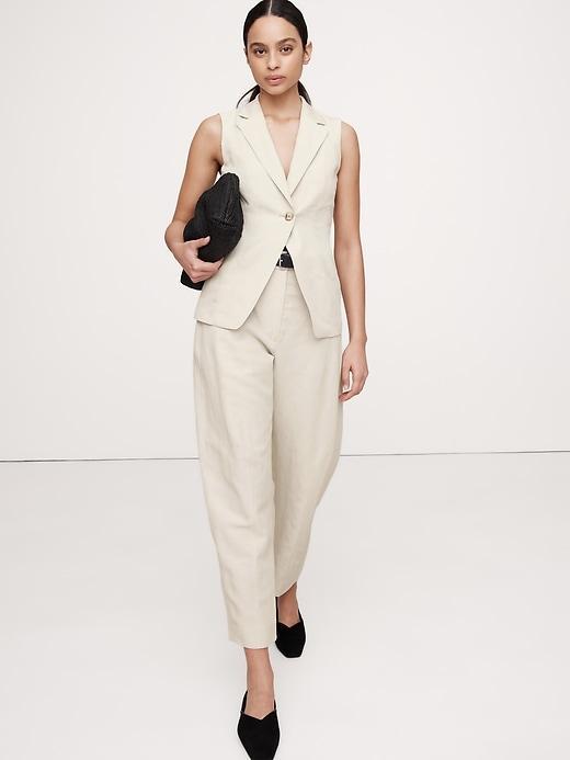 Hourglass Tencel™-Linen Vest Product Image