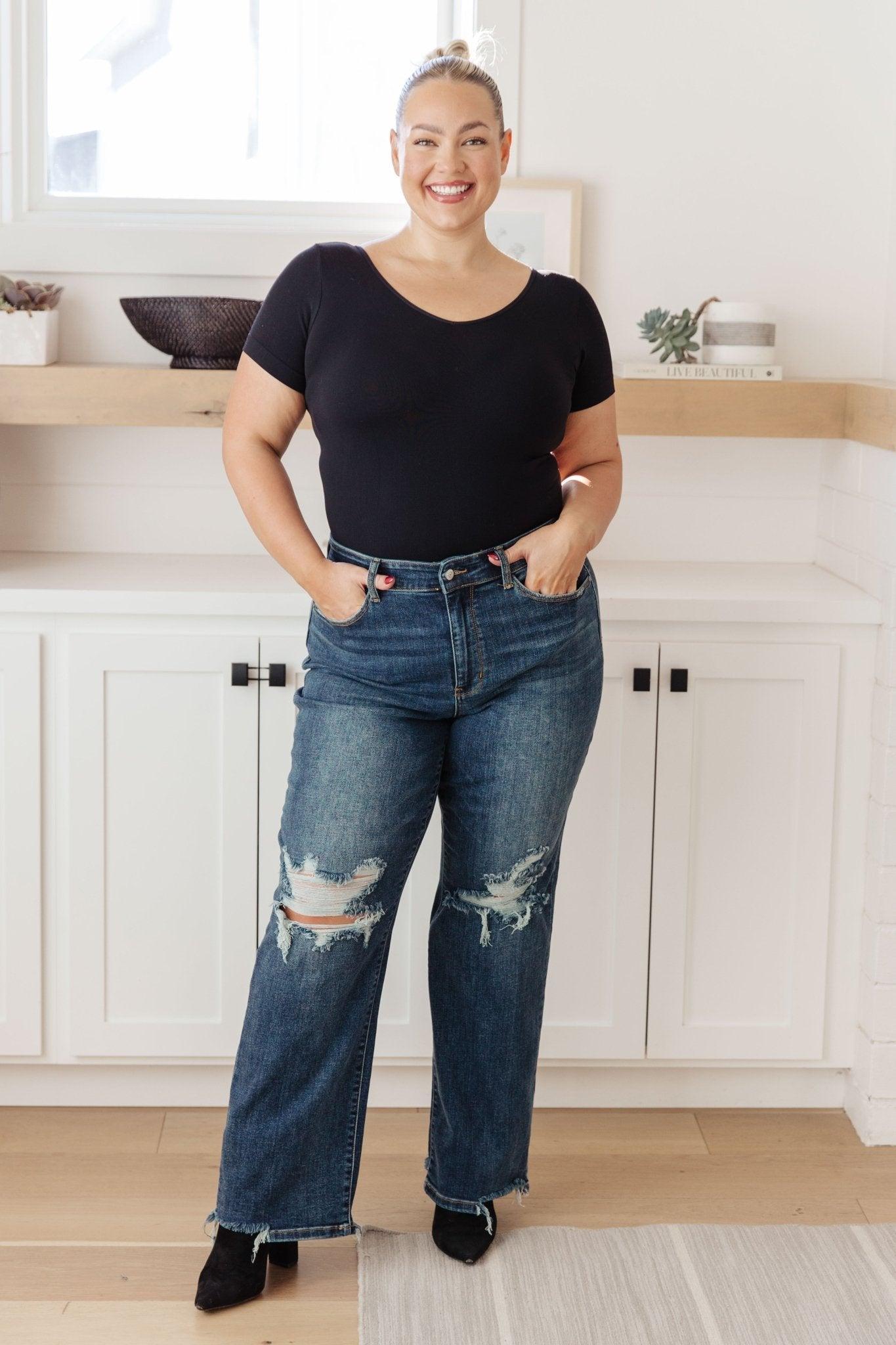 Rose High Rise 90's Straight Jeans in Dark Wash (Online Exclusive) Product Image