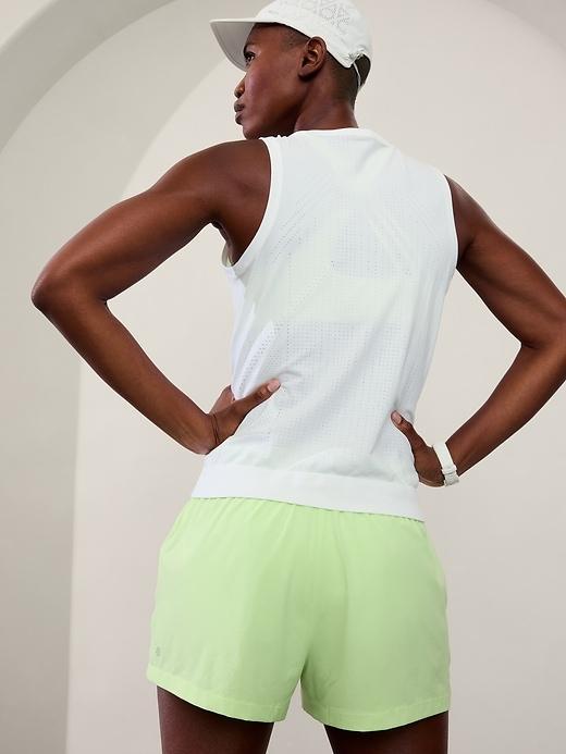 In Motion Seamless Tank Product Image