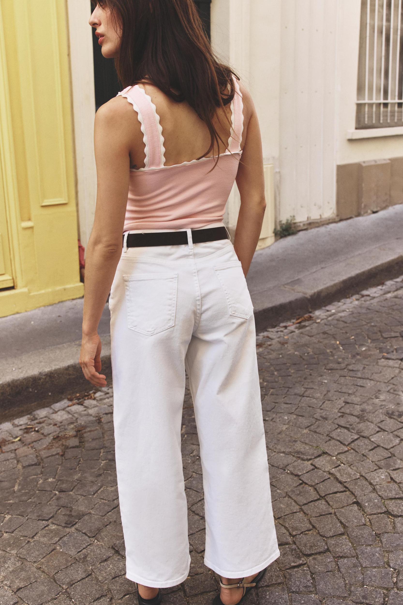 STRETCH PEARL TOP Product Image