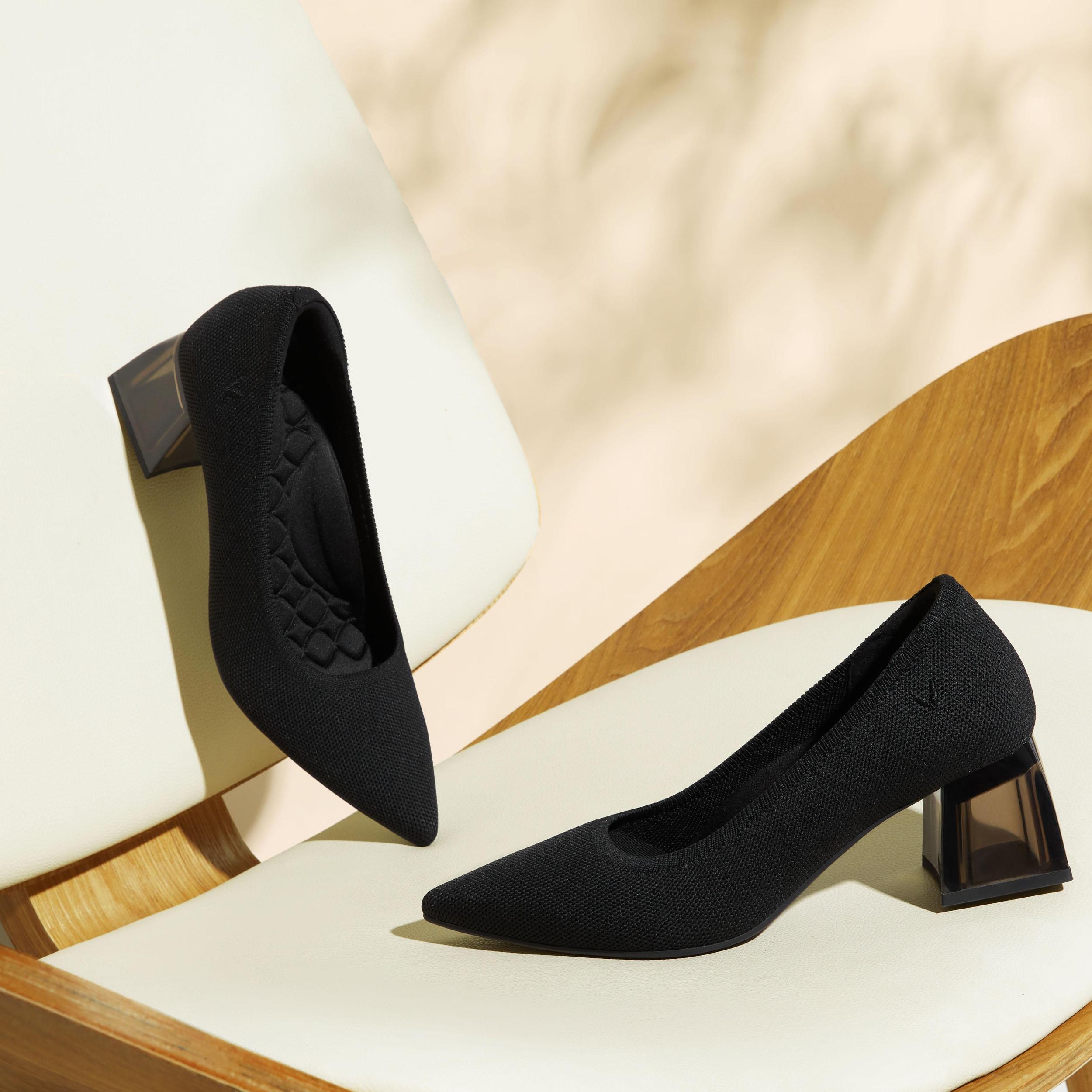 Pointed-Toe Block Heel (Aria Block Heels) Product Image