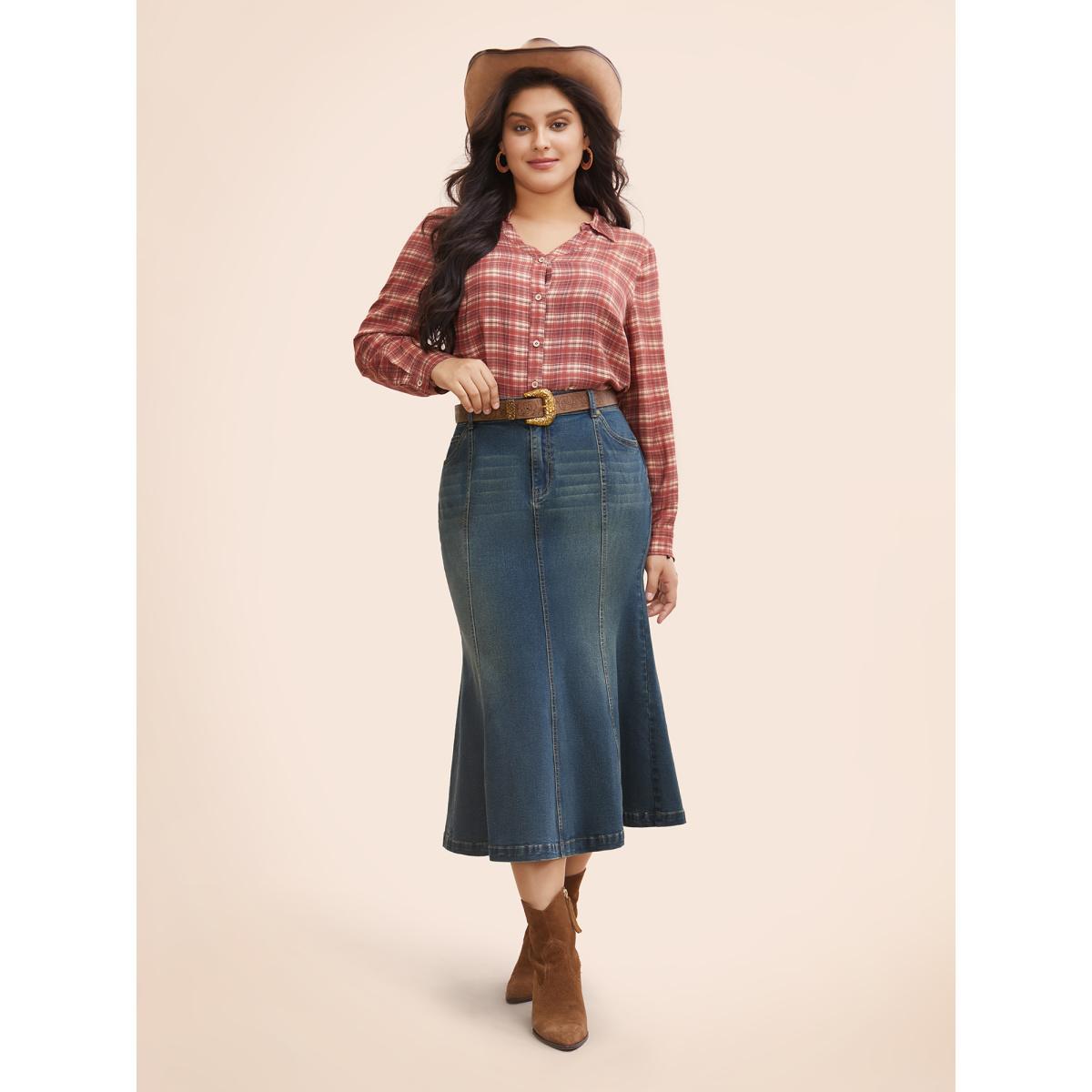 Plus Size Stretch Denim Mermaid Cut Skirt Women Bluevintage Everyday Button Medium stretch Medium Wash 24/3X Casual Denim Skirts BloomChic Product Image
