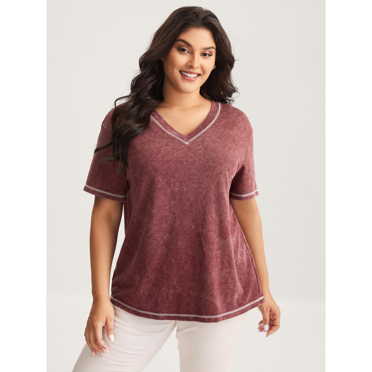 Plus Size Vintage Stretchy V-Neck T-Shirt Russet Women Topstitching V-neck Everyday-Casual T-shirts BloomChic 10/M Product Image