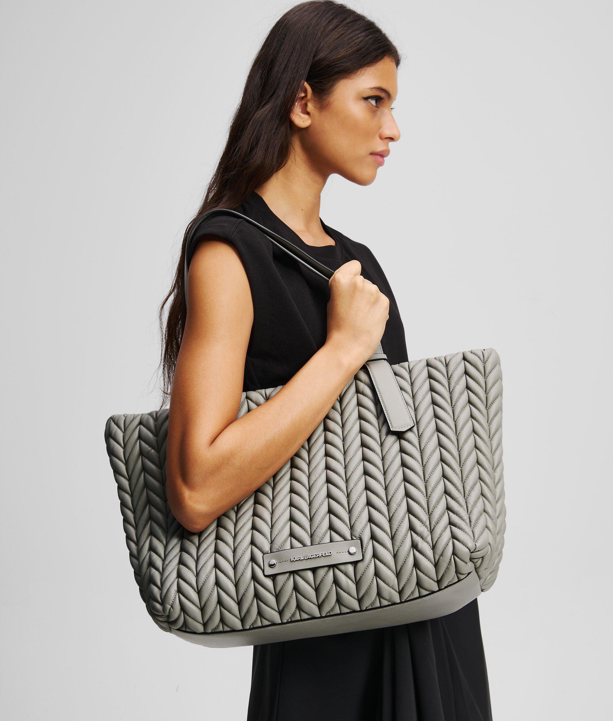 K/WEAVE LARGE TOTE BAG Product Image