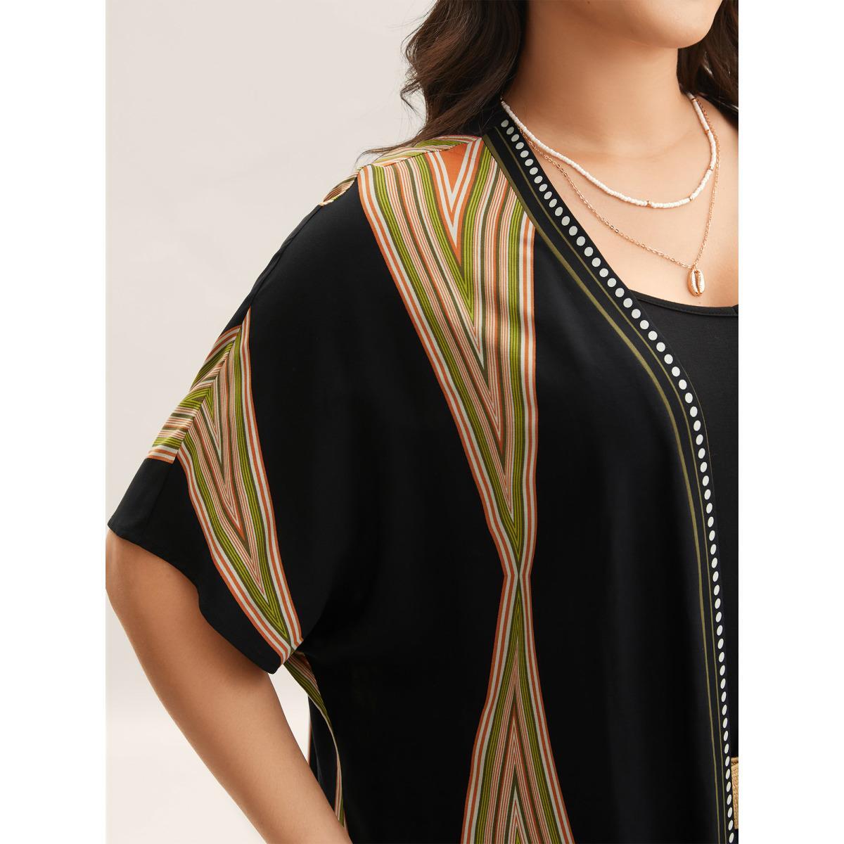 Plus Size Rayon Boho Print Front-Open Kimono Women Black Contrast Loose Vacation Kimonos BloomChic 28/5X Product Image
