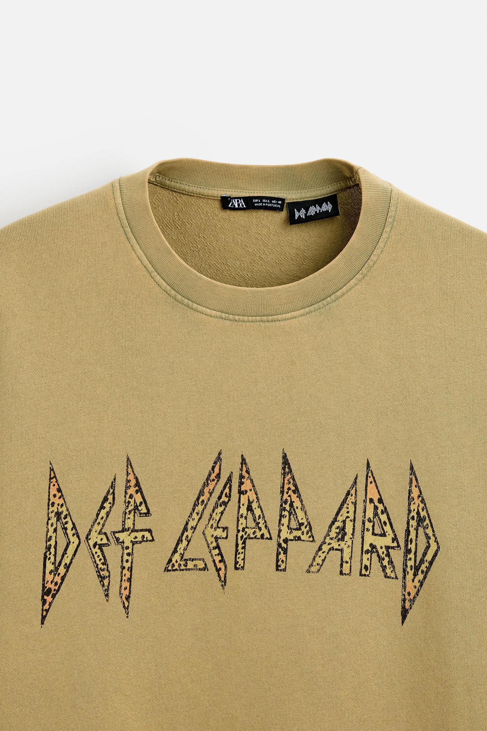 DEF LEPPARD © WASHED SWEATSHIRT Product Image